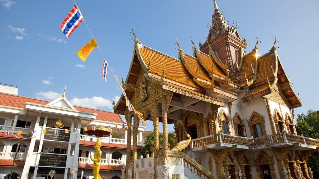 Chiang Mai which includes a temple or place of worship, religious elements and heritage architecture