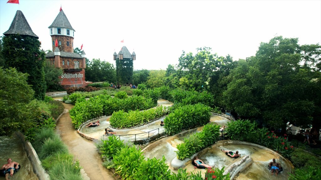 Schlitterbahn Waterpark which includes a water park