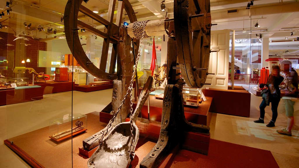 Technology and Maritime Museum showing interior views