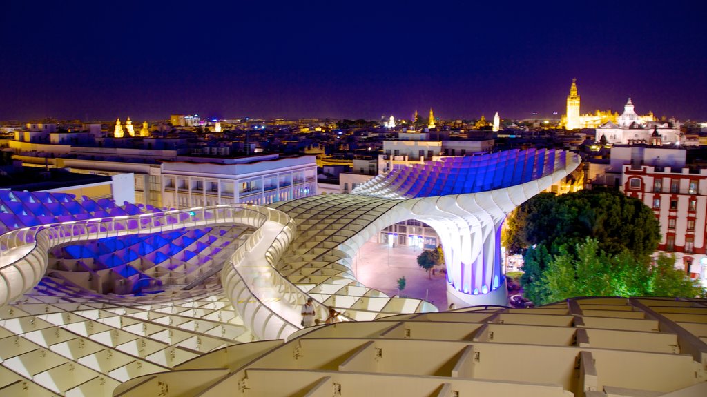 Metropol Parasol som omfatter moderne arkitektur, udsigt og en by