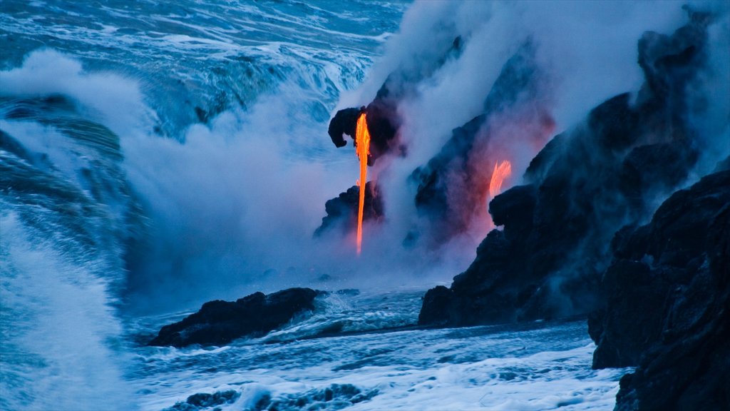 Pahoa which includes general coastal views and rocky coastline