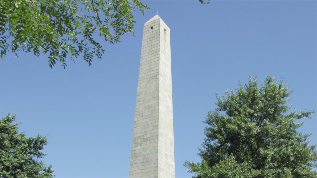 Bunker Hill Monument que incluye un monumento