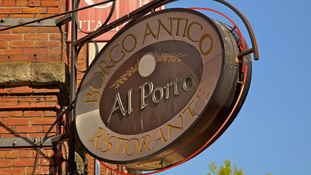 Gastown showing signage