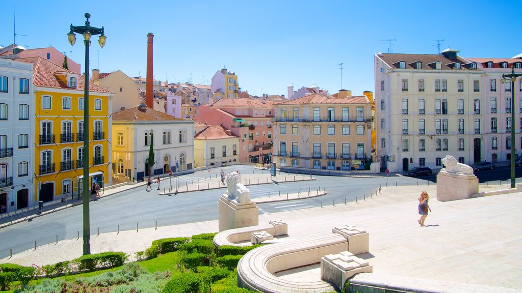 Parliament showing a house, heritage architecture and a city