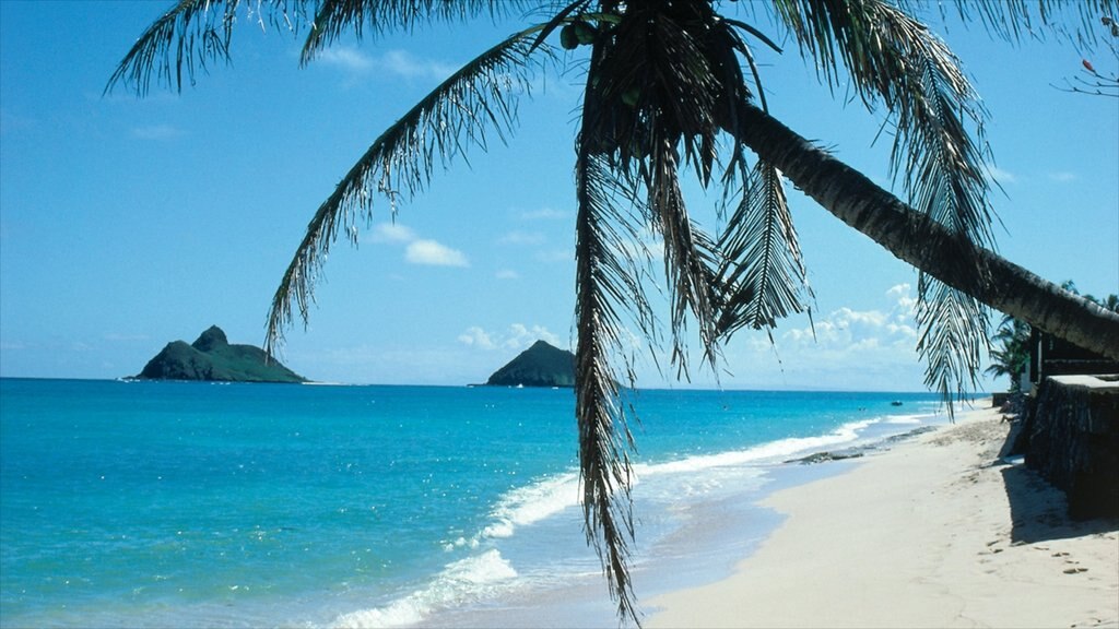 Kailua Beach which includes landscape views, a sandy beach and mountains