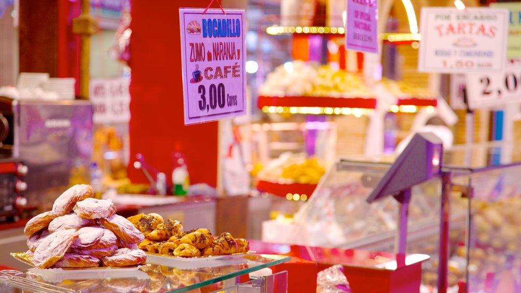 Mercado Central que incluye mercados, señalización y vistas interiores