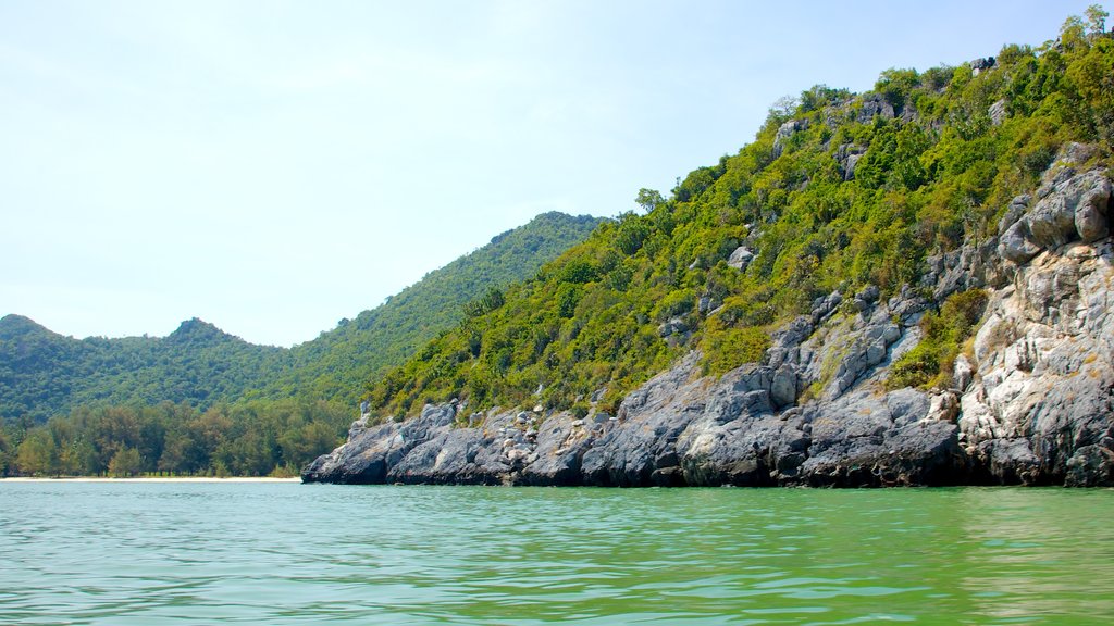 Sam Roi Yot National Park which includes landscape views and rugged coastline