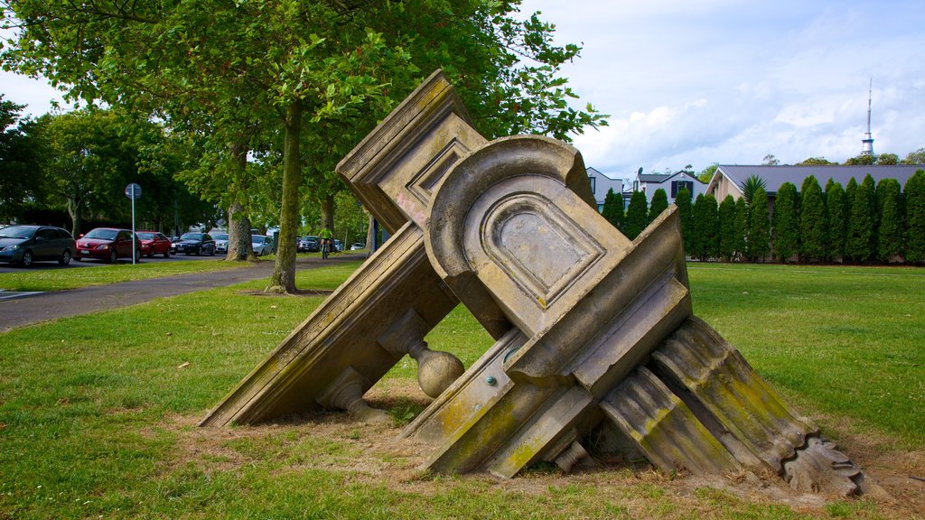 Ponsonby toont een park en historische architectuur