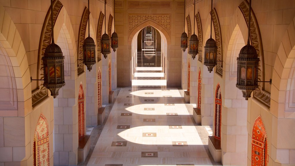 Muscat showing a mosque, interior views and heritage architecture