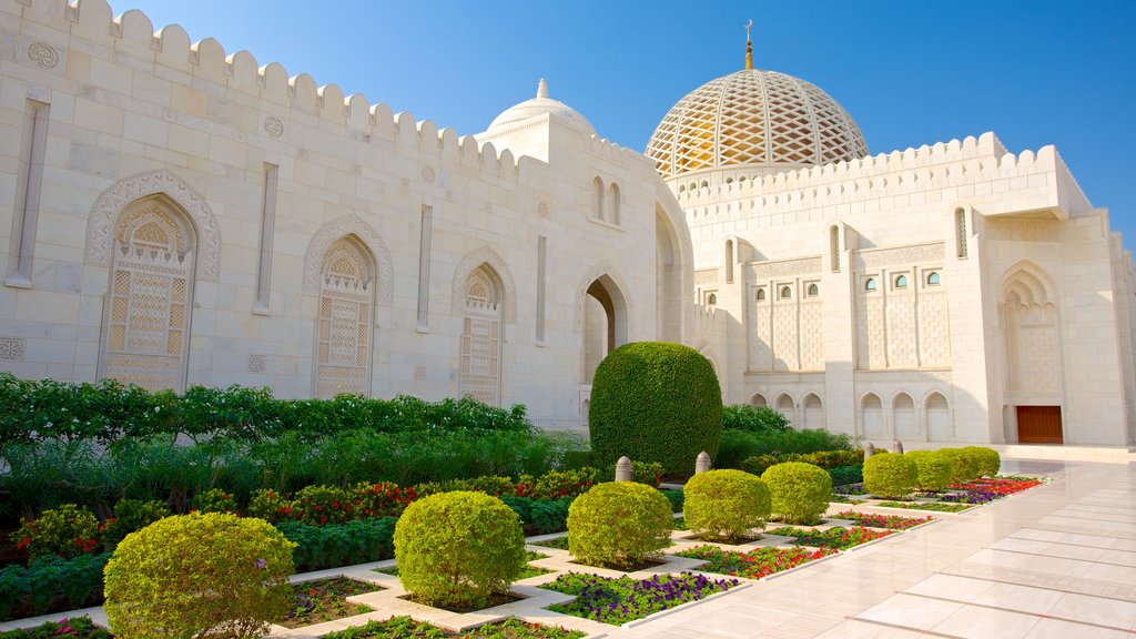 Masqat inclusief een moskee, een tuin en historische architectuur