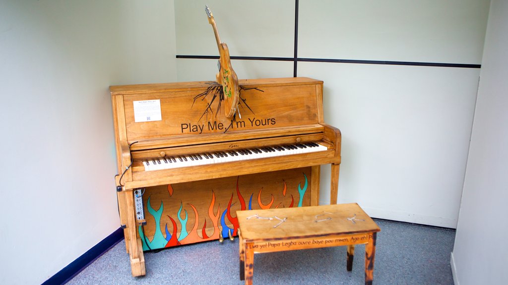 Rock and Roll Hall of Fame showing art, music and interior views