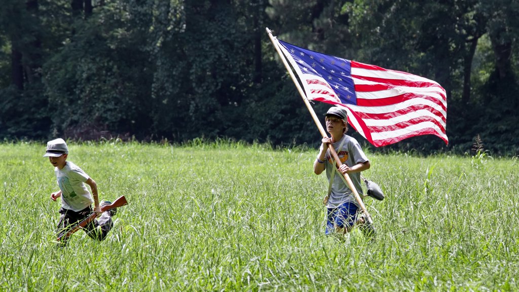 Newport News y también niños