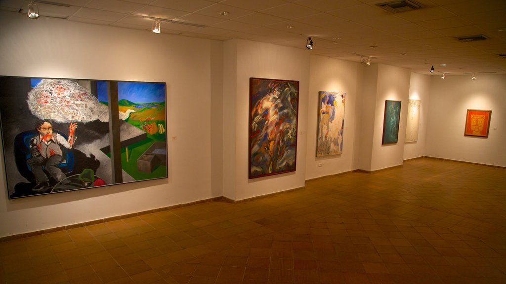 Quinta de San Pedro Alejandrino showing art and interior views