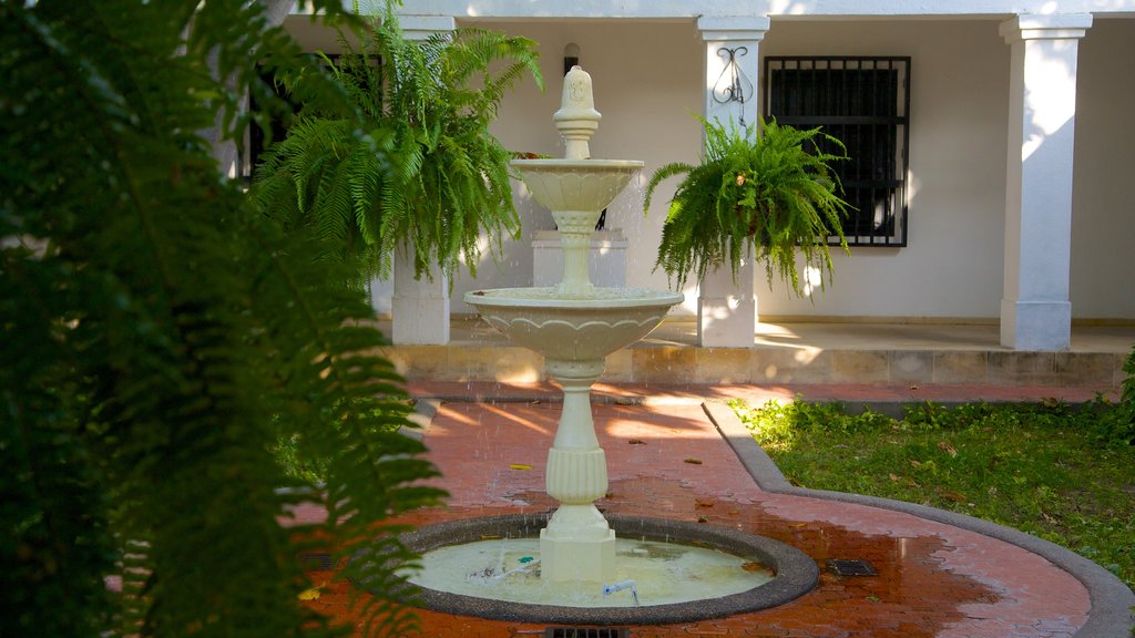 Quinta de San Pedro Alejandrino mit einem Springbrunnen