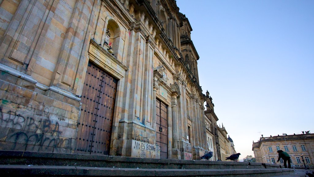 Primada Cathedral featuring a church or cathedral and heritage architecture