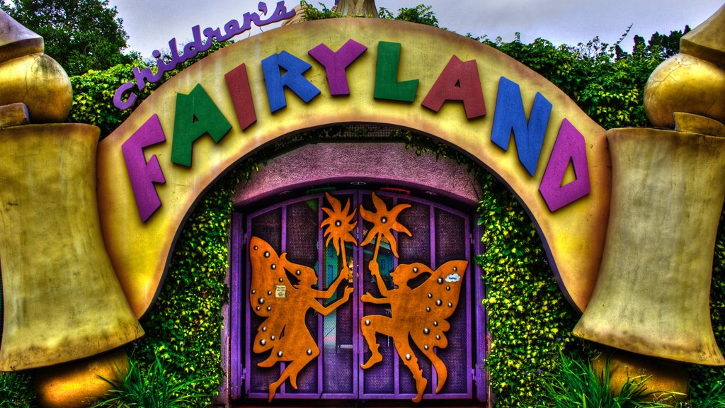 Children\'s Fairyland which includes signage