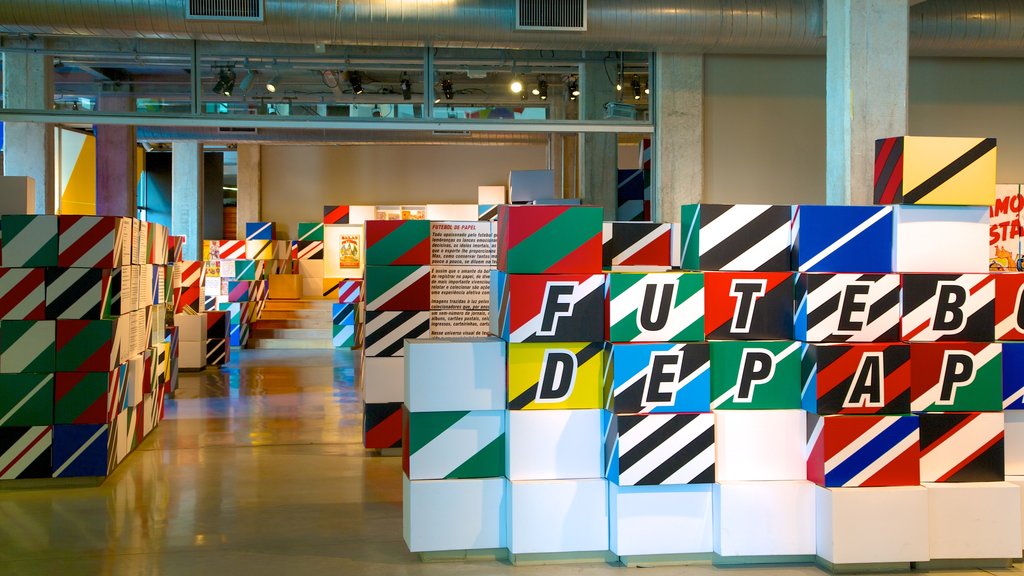 Museu do Futebol caracterizando sinalização e vistas internas