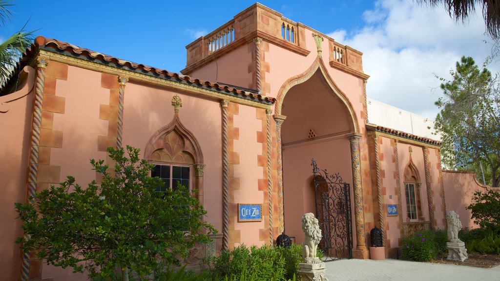 Ca d\'Zan Mansion showing a house and heritage architecture