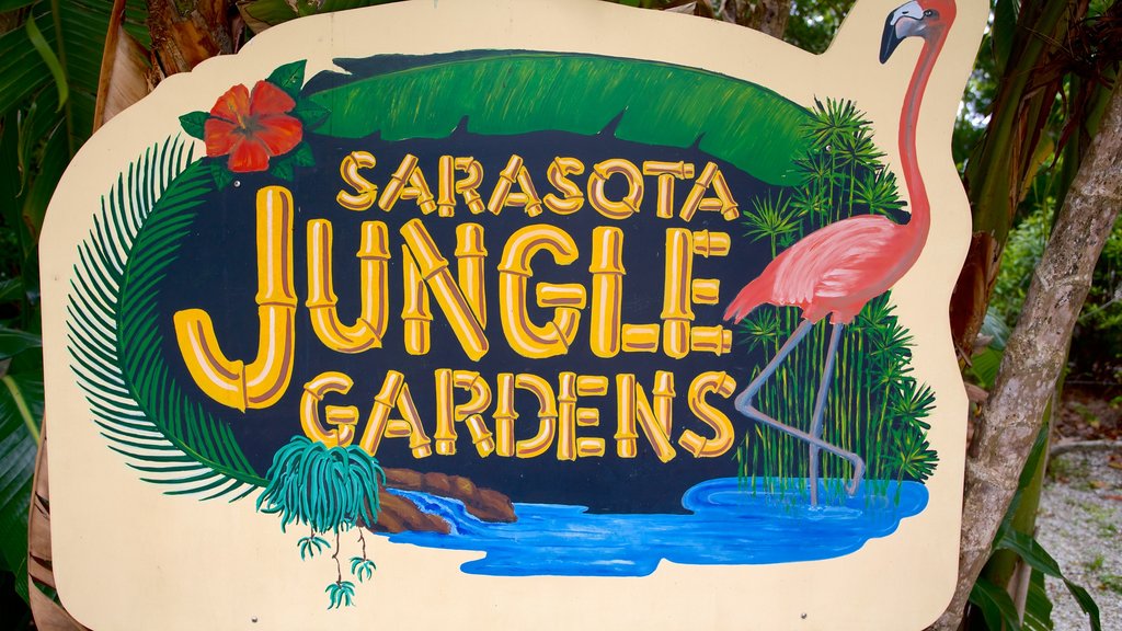 Sarasota Jungle Gardens que incluye señalización