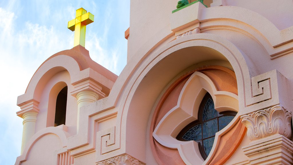 Mission San Rafael Arcangel showing a church or cathedral and religious aspects