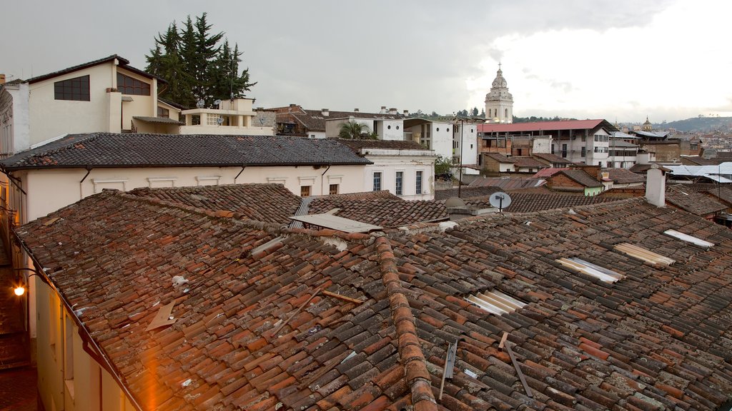 Calle La Ronda som omfatter en by