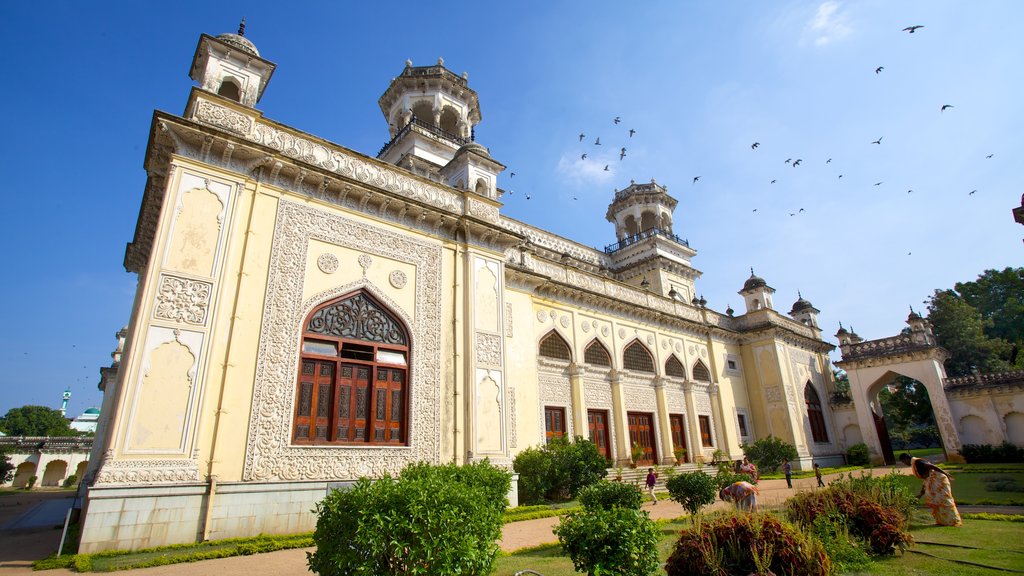 Palacio de Chowmahalla mostrando una ciudad, patrimonio de arquitectura y castillo o palacio