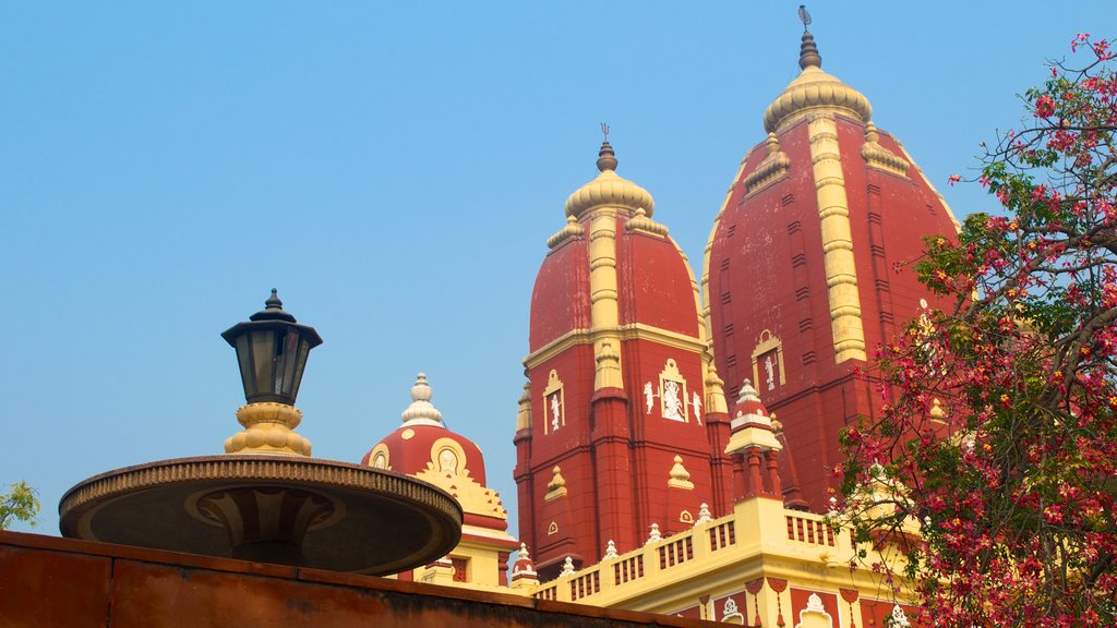 Birla Mandir Temple featuring a temple or place of worship, a city and heritage architecture