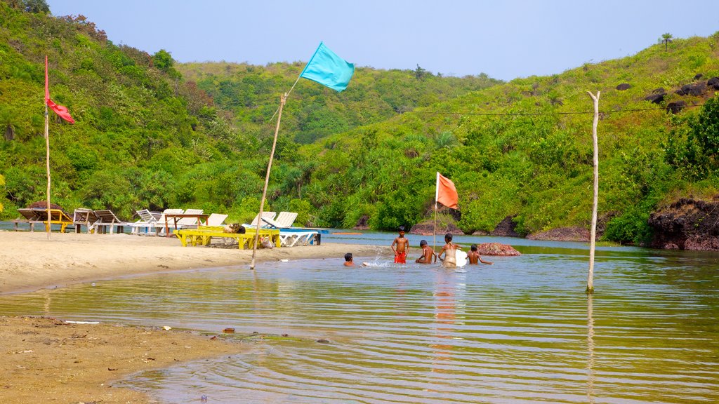 Kalacha Beach showing a beach and swimming