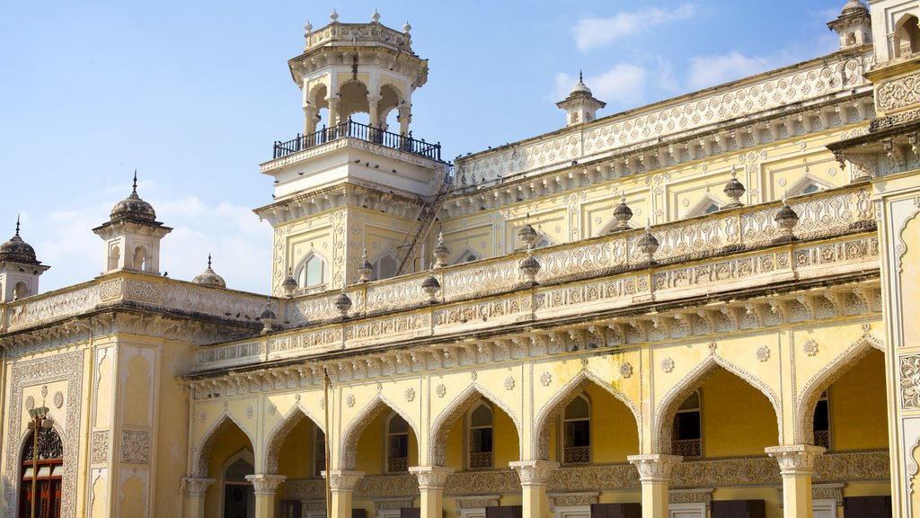 Chowmahalla Palace showing heritage architecture and chateau or palace