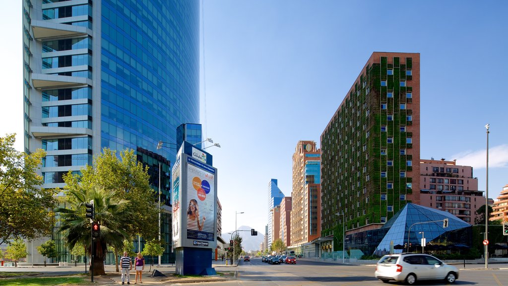 Bicentennial Park showing a city