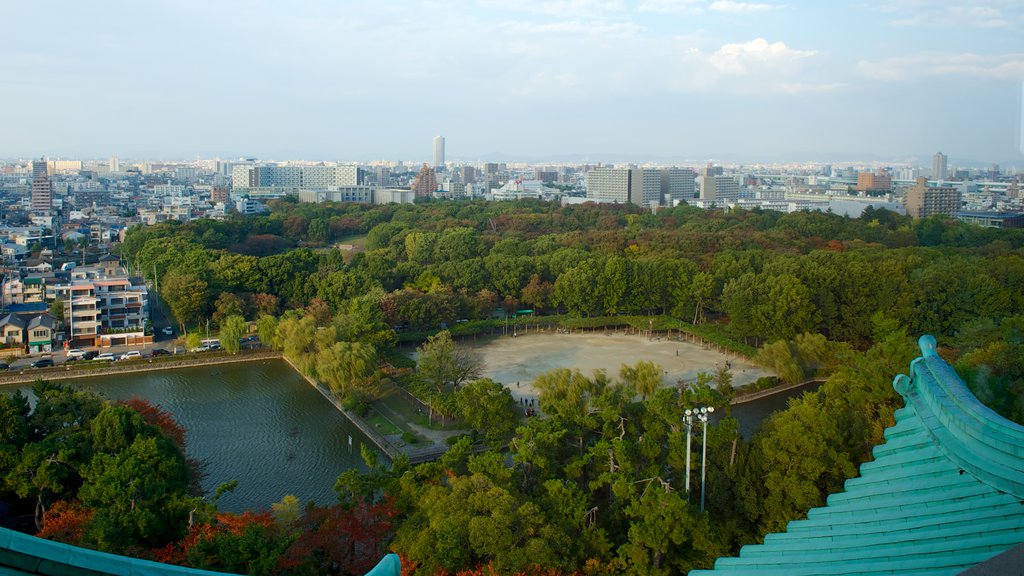 Castelo de Nagoya mostrando paisagem e uma cidade