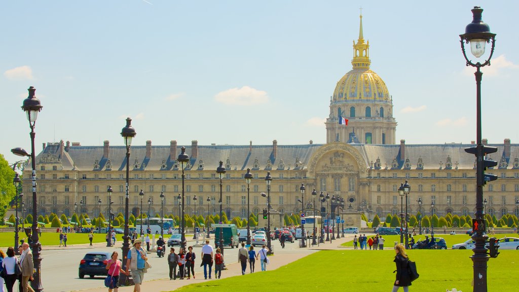 7th Arrondissement which includes a park and heritage architecture