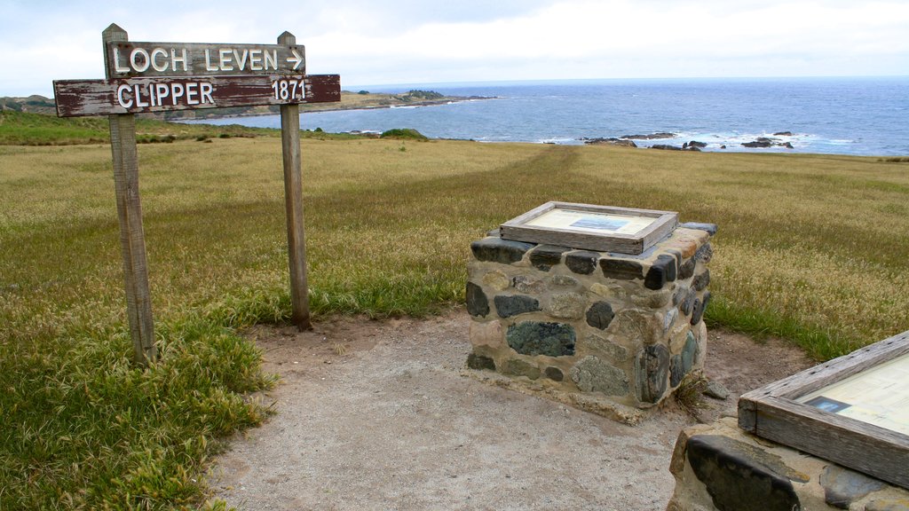 King Island showing a bay or harbor, landscape views and general coastal views