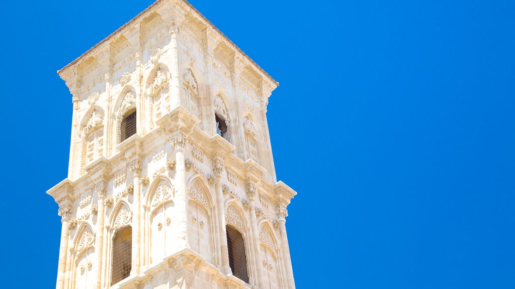 Chiesa di San Lazzaro mostrando chiesa o cattedrale, architettura d\'epoca e religiosità