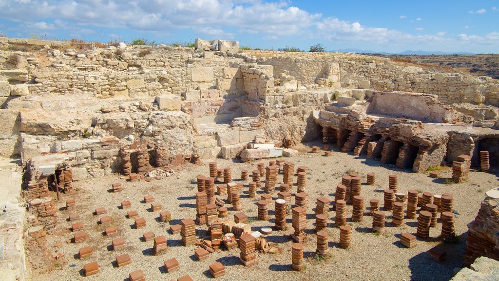 Kourion-ruinerne som viser bygningsruiner