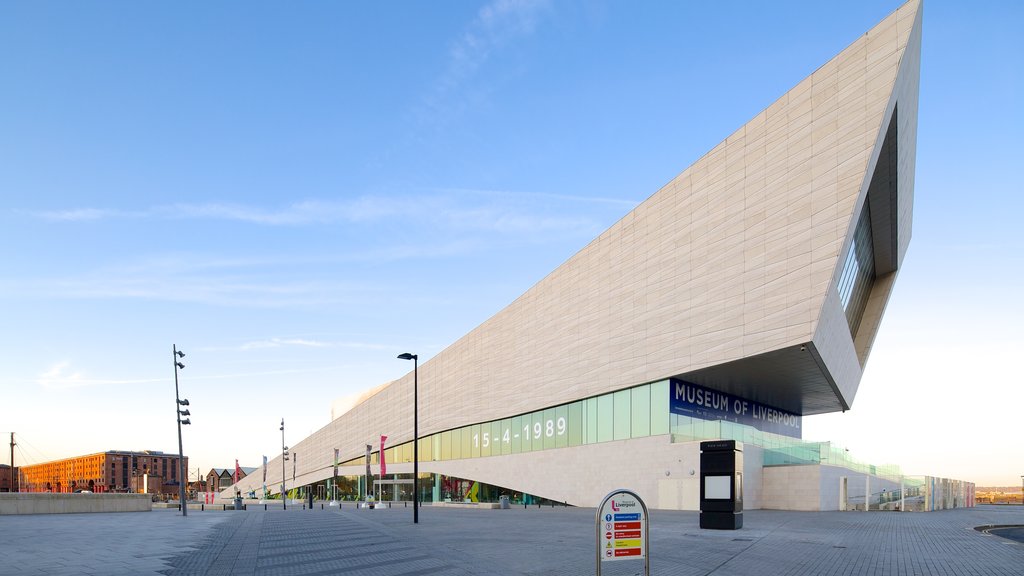 Museum of Liverpool que inclui arquitetura moderna