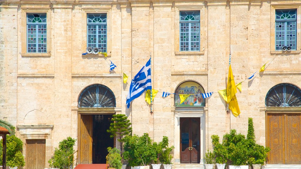 Chania que inclui aspectos religiosos, uma igreja ou catedral e arquitetura de patrimônio