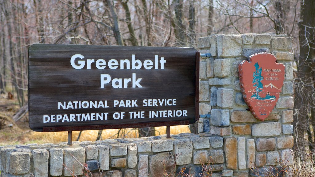 Greenbelt Museum featuring signage