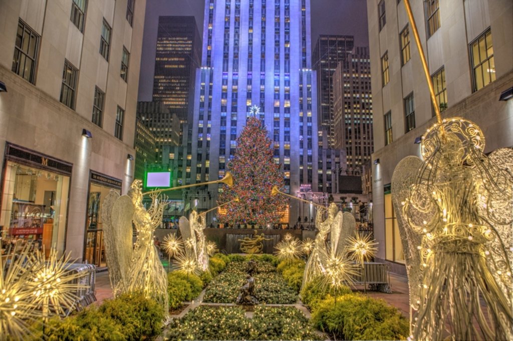 Christmas Shopping in New York City Explore by Expedia