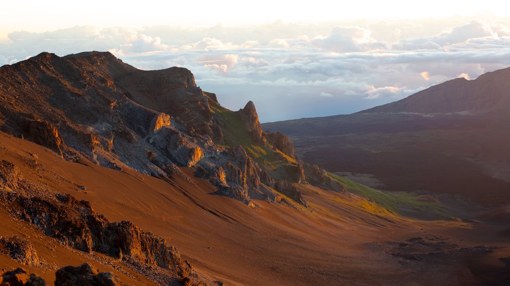 Haleakala Crater som omfatter bjerge