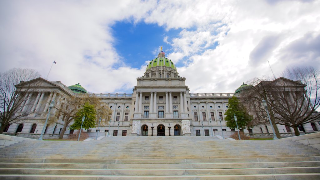 Pennsylvania State Capitol featuring heritage architecture, an administrative building and a square or plaza