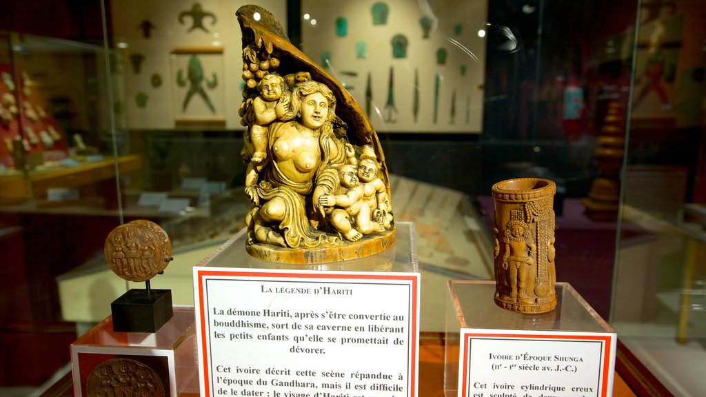 Museo Asiático de Arte Oriental mostrando arte