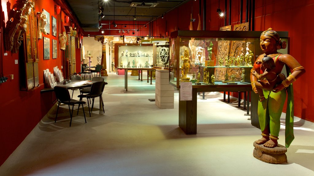 Asiatica Museum of Asian Art showing art