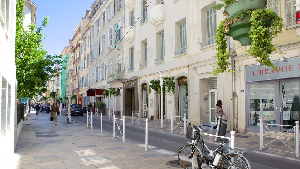 Centro Histórico mostrando cenas de rua