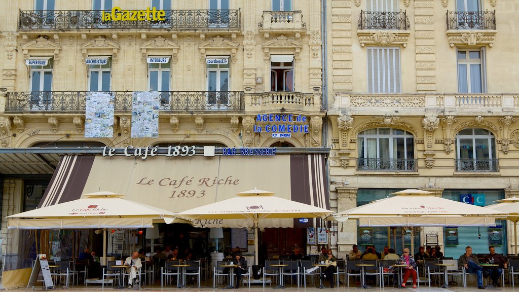 Plaza de la Comedia que incluye comer al aire libre, estilo de vida de café y escenas urbanas