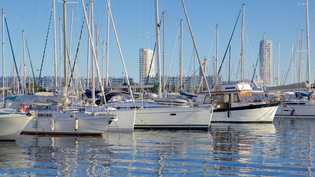 Toulon Marina showing a marina, sailing and general coastal views