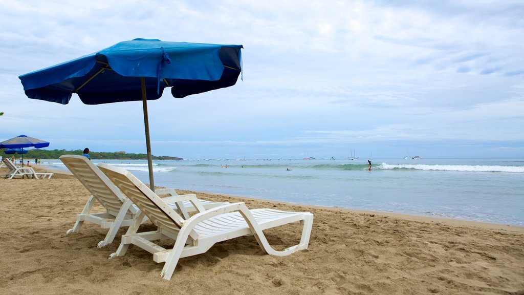 Tamarindo which includes a beach