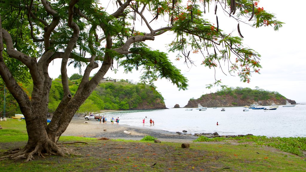 El Ocotal que incluye vista general a la costa