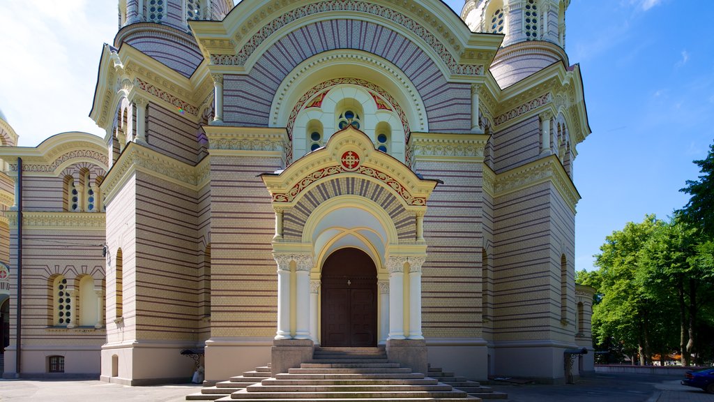 Orthodoxe Kathedrale mit einem historische Architektur und Kirche oder Kathedrale