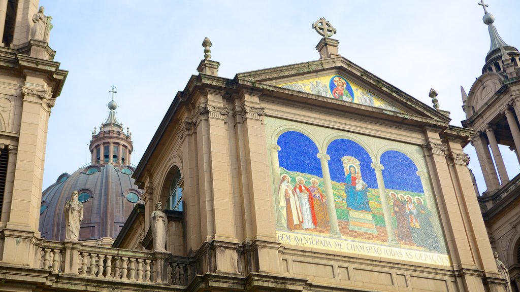 Metropolitan Cathedral featuring a church or cathedral, religious aspects and heritage architecture